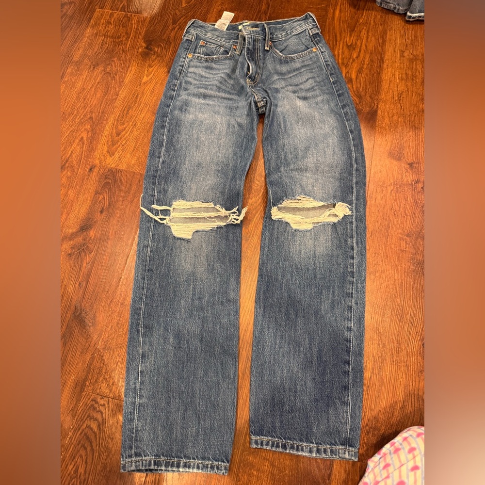Levi's  Straight Blue Ripped Jeans